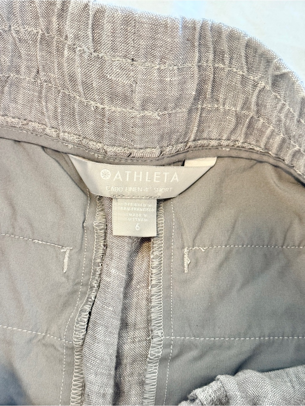 Athleta Gray Linen Drawstring Shorts | Size 6 - Picture 3 of 5